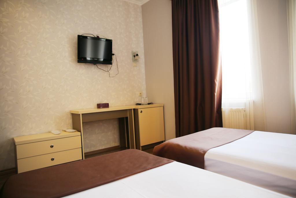 Rondo Hotel Tiflis Habitación foto