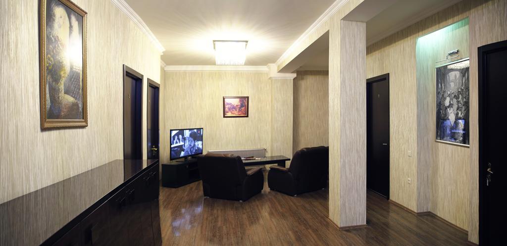 Rondo Hotel Tiflis Exterior foto