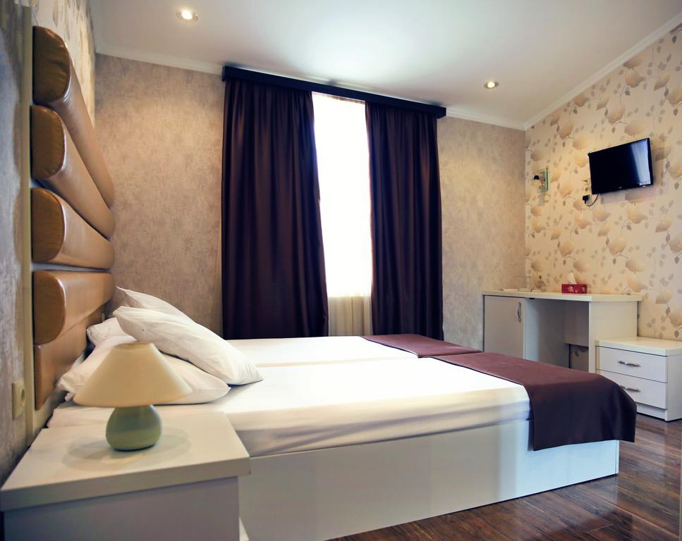 Rondo Hotel Tiflis Habitación foto