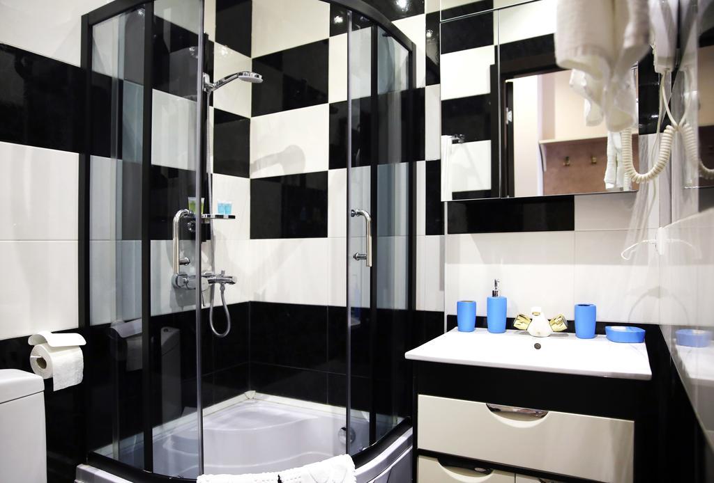 Rondo Hotel Tiflis Habitación foto