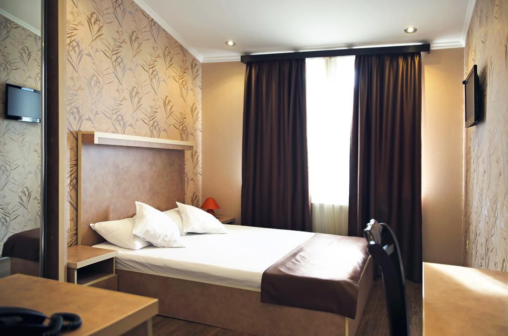 Rondo Hotel Tiflis Habitación foto